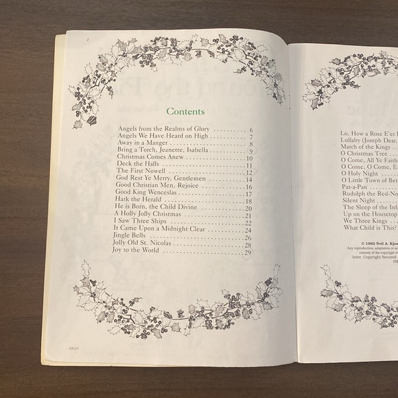 Christmas Around the Piano by Eugénie R. Rocherolle, 1982 Sheet Music - Picture 3 of 9